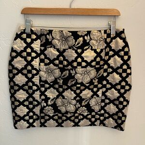 Chic Black and Gold Floral Mini‎ Skirt